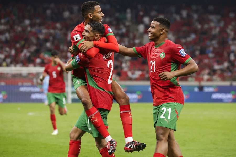 Los jugadores de Marruecos celebran su pase al Mundial