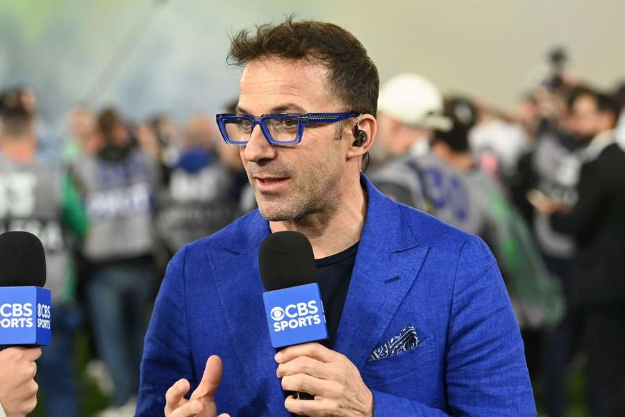 Fanii lui Juve îl cer pe bancă pe Del Piero: ”îmi puteți spune Mister!”