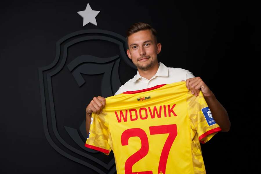 Bartłomiej Wdowik regressa a casa