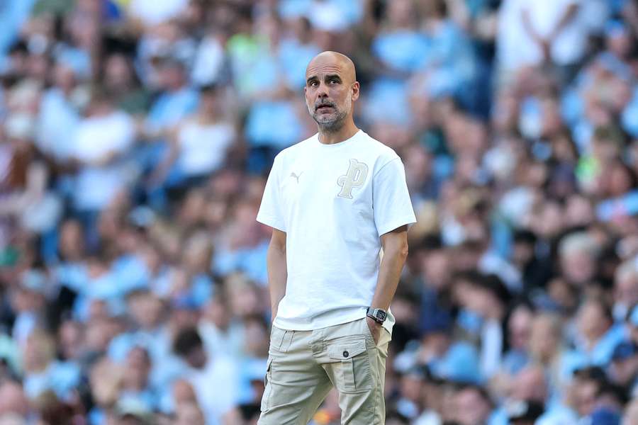 Guardiola má pre taliansku futbalovú federáciu príliš vysoké mzdové požiadavky. Guardiola má pre taliansku futbalovú federáciu príliš vysoké mzdové požiadavky.