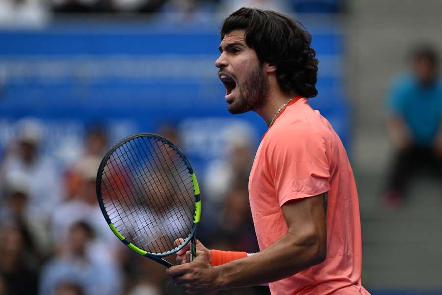 Carlos Alcaraz dans le dernier carré à l'ATP 500 Tokyo Carlos Alcaraz dans le dernier carré à l'ATP 500 Tokyo