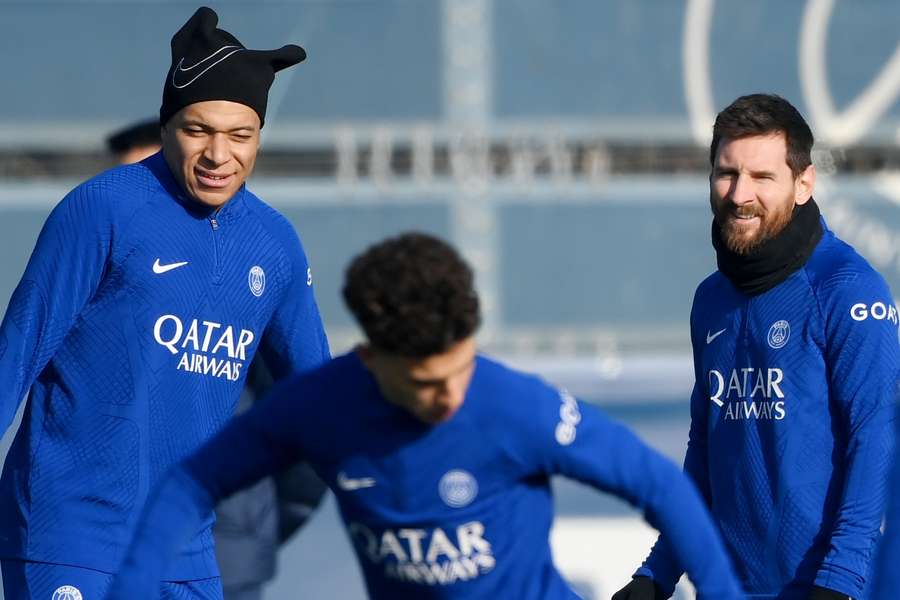 Mbappé regresa a los entrenamietnos del PSG