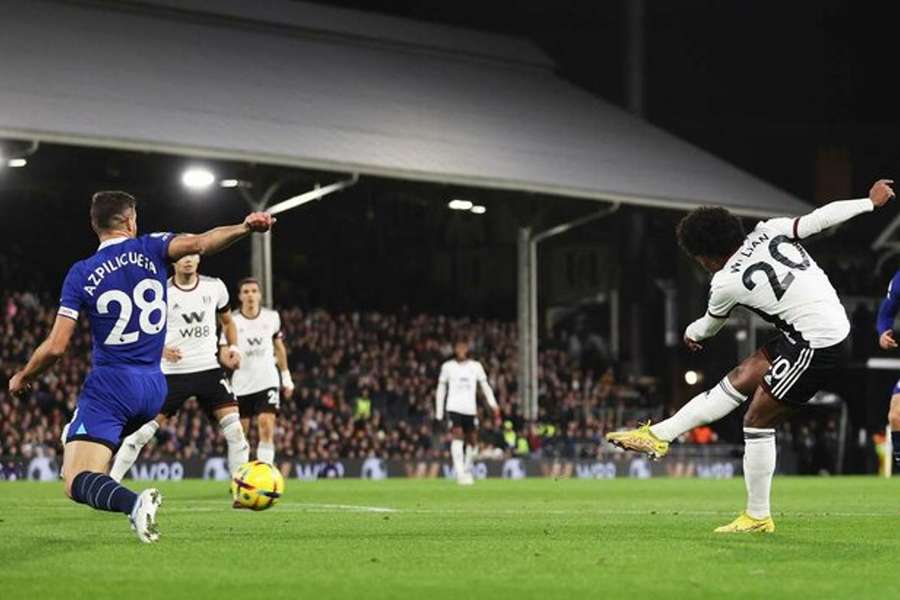 Fulham pile more pressure on Potter as Felix sees red on Chelsea debut