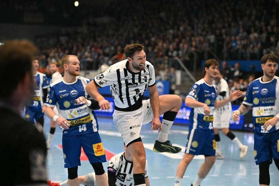 Harald Reinkind beim Wurf.