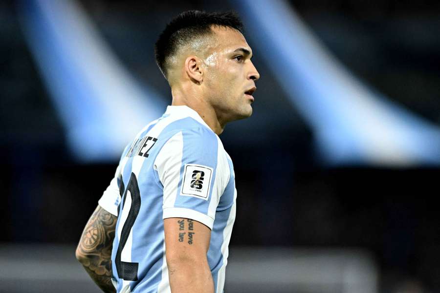 Argentina's Lautaro Martinez has a hamstring injury 