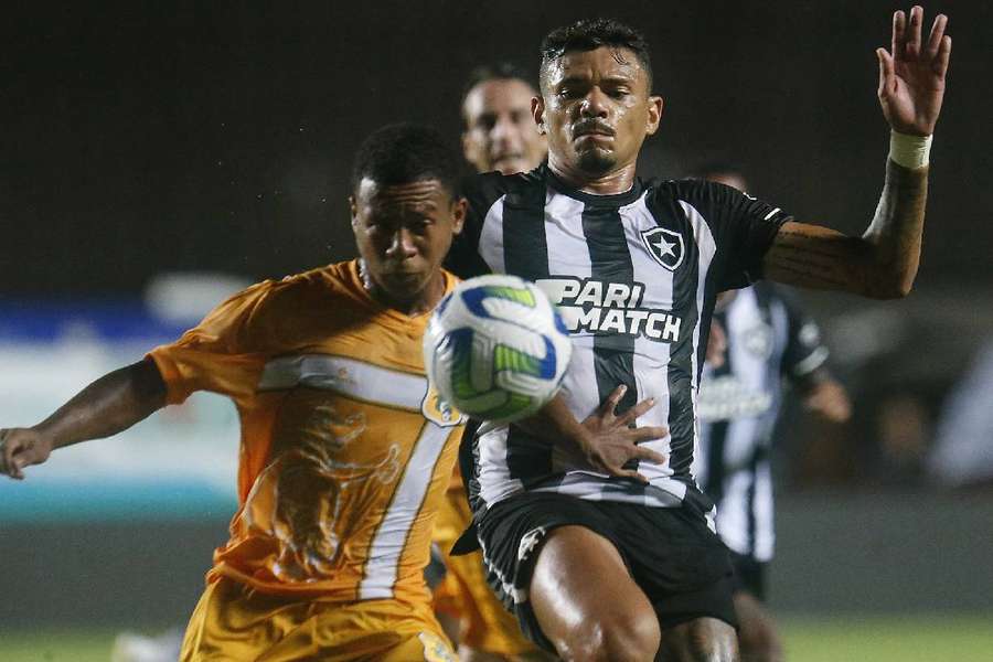 Tiquinho foi o destaque da goleada do Botafogo