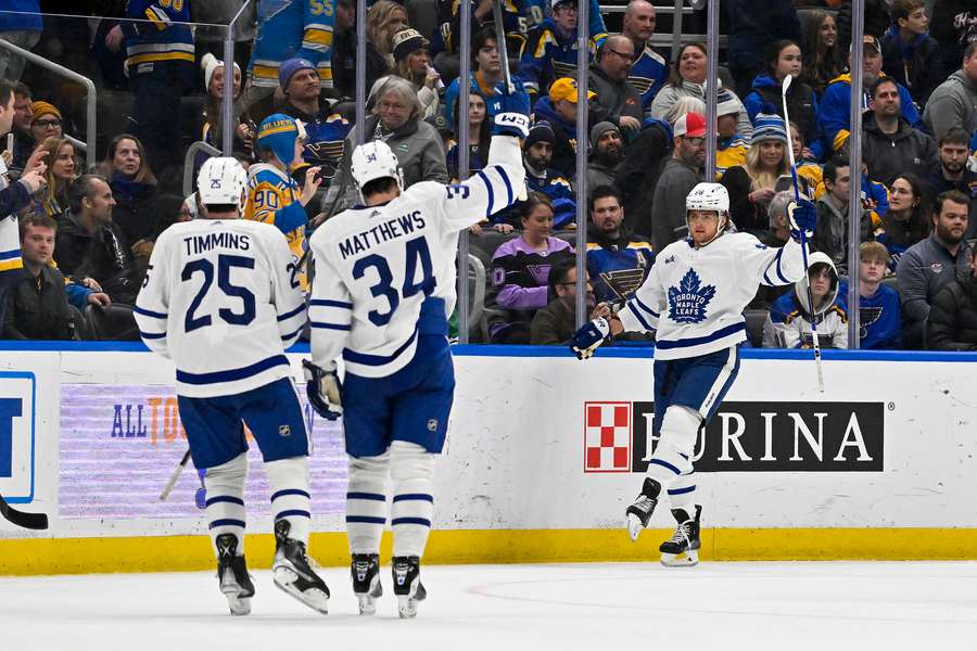 Toronto Maple Leafs were fined for travelling too early to St Louis