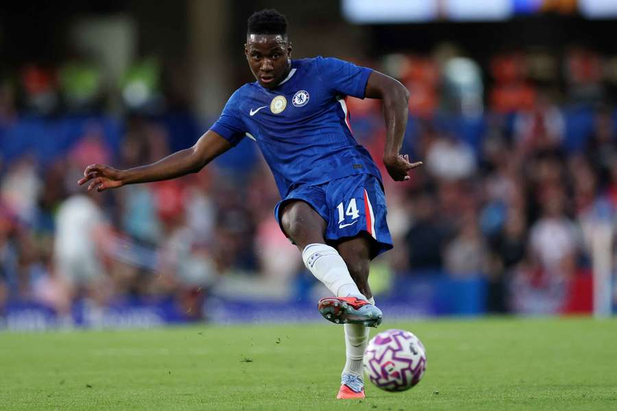 Dário Essugo volta a lesionar-se