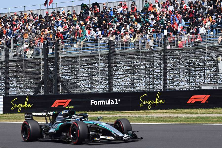 Antonelli znów na pole position. Szybkie odpadnięcie Verstappena w Japonii Antonelli znów na pole position. Szybkie odpadnięcie Verstappena w Japonii