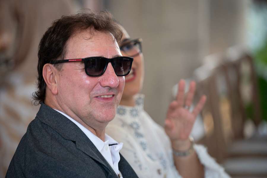 Lorenzo, con gafas de sol en un acto