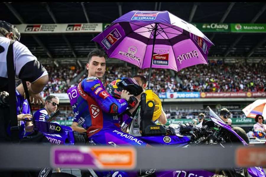 Miguel Oliveira antes da corrida sprint do Grande Prémio da Tailândia de MotoGP