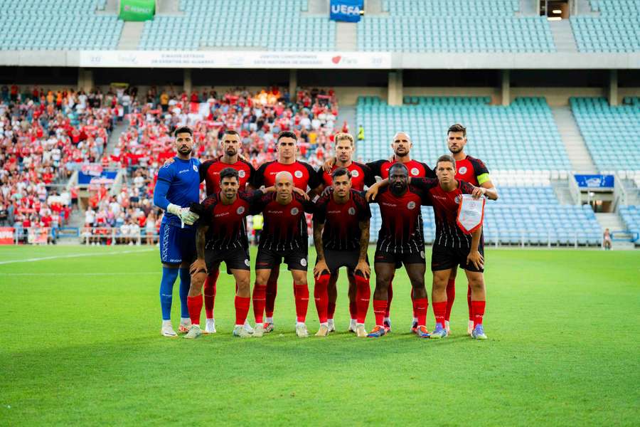 Treinador do Lincoln admite jogo "muito complicado" e dá "prémio" a veterano