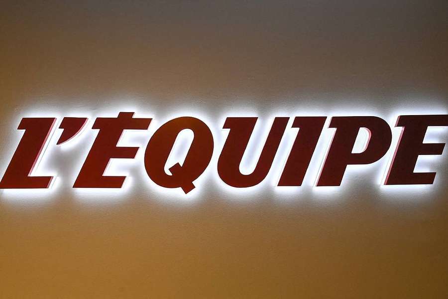 Le logo du quotidien pris en photo à Boulogne-Billancourt en 2022.
