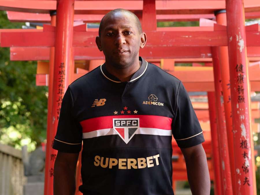 Ex-volante Mineiro participou da campanha de divulgação