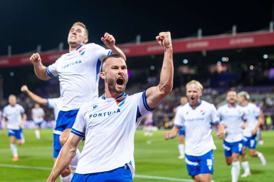 Prekop poslal svoj tím do play-off. Prekop poslal svoj tím do play-off.
