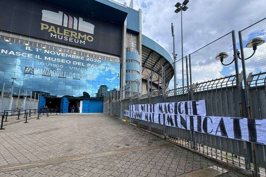 L'ingresso del Renzo Barbera di Palermo