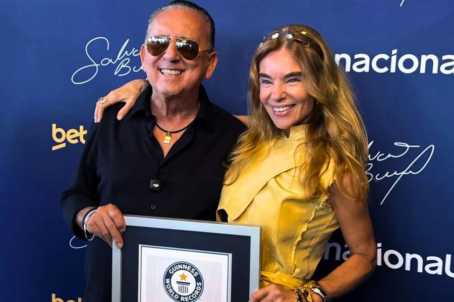 Galvão e sua esposa em cerimônia do Guinness Book em Miami