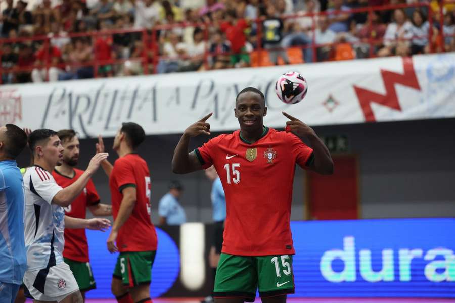 Portugal vence Costa Rica