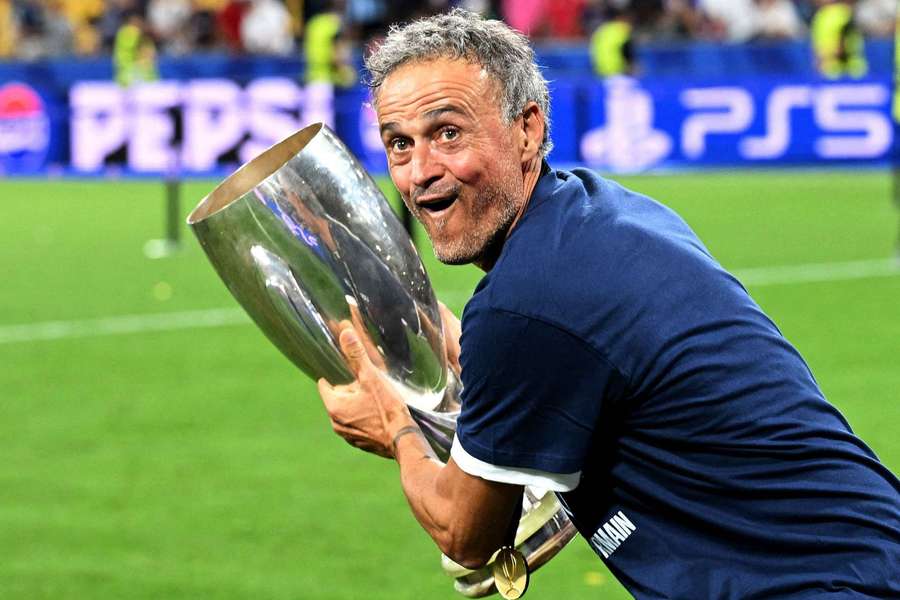Il Psg di Luis Enrique riparte da campione di tutto