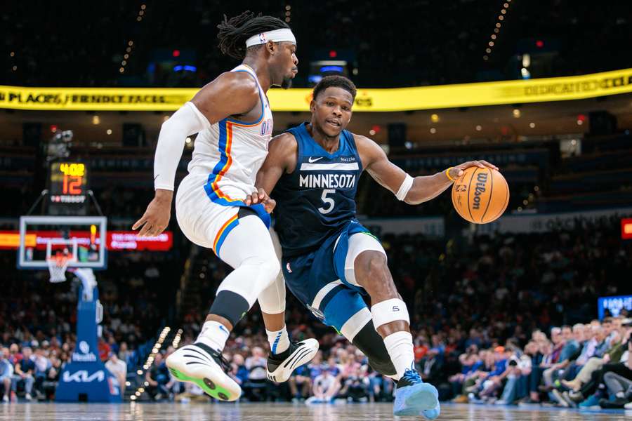 Los Timberwolves superaron a Oklahoma