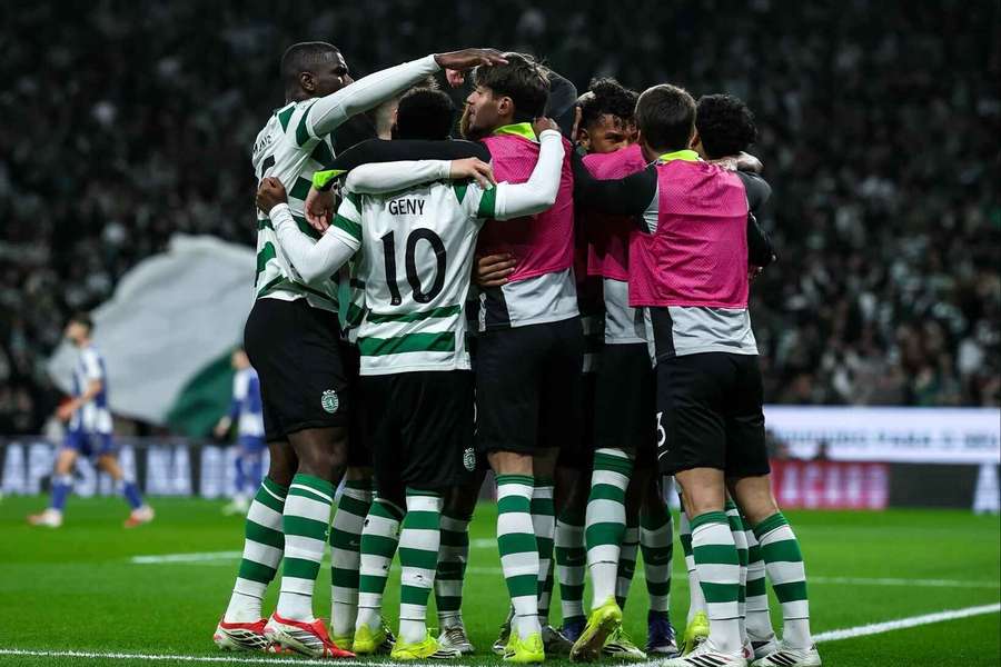 Sporting marca presença nos oitavos da Champions