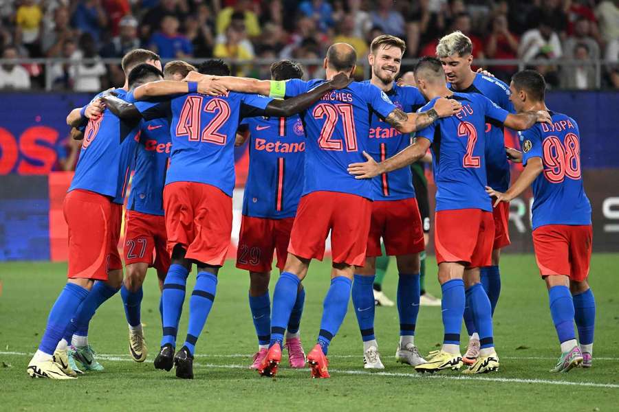 FCSB s-a calificat marți seară în turul 2 preliminar din UCL după 11-1 la general cu Virtus