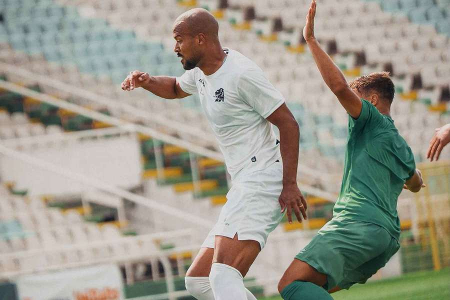 Gabriel Barbosa, reforço do Farense