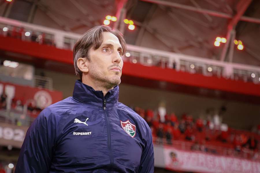 Zubeldia está pressionado como treinador do Fluminense