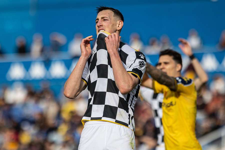 Boženík rescindiu com o Boavista