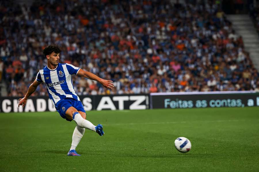 FC Porto comunica venda de Zé Pedro ao Cagliari