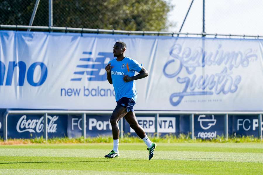 Pablo Rosario no treino do FC Porto