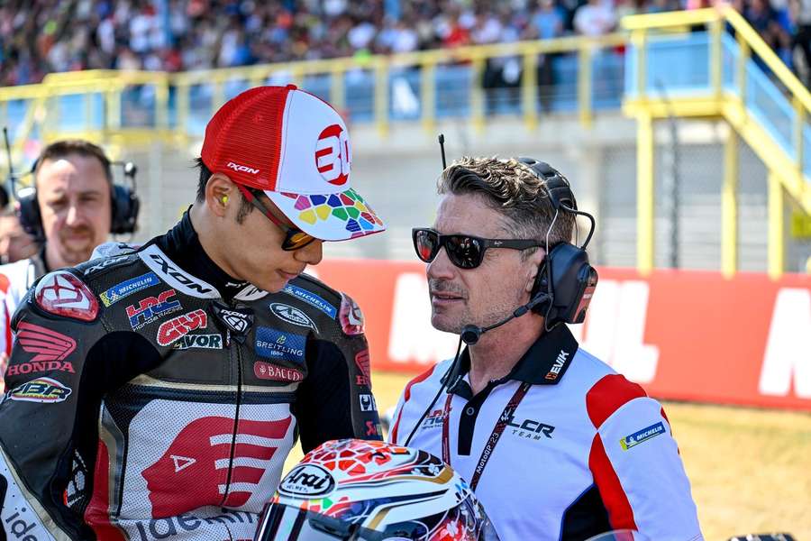 Cecchinello e Nakagami in pista