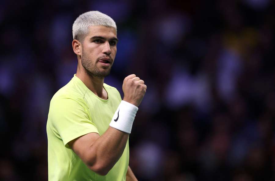 NANTERRE, 28 OCT. 2025 – Carlos Alcaraz face à Cameron Norrie lors du Rolex Paris Masters. NANTERRE, 28 OCT. 2025 – Carlos Alcaraz face à Cameron Norrie lors du Rolex Paris Masters.