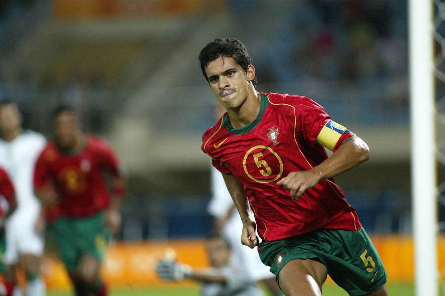 Ricardo Costa em ação por Portugal Ricardo Costa em ação por Portugal