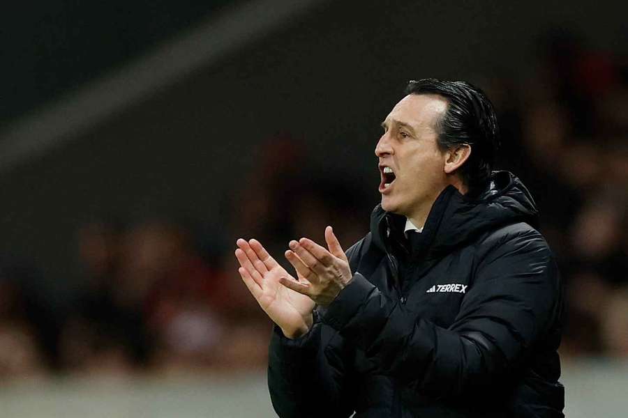 Carragher: Emery ideal option for Man Utd - but they'll ignore him Carragher: Emery ideal option for Man Utd - but they'll ignore him