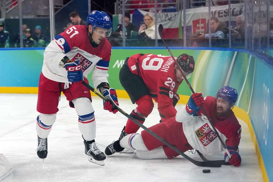 Radim Šimek na olympiádě v zápase s Kanadou.