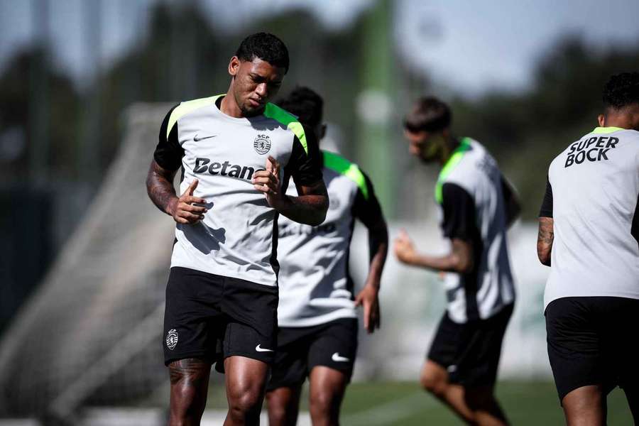 Rayan Lucas no treino do Sporting