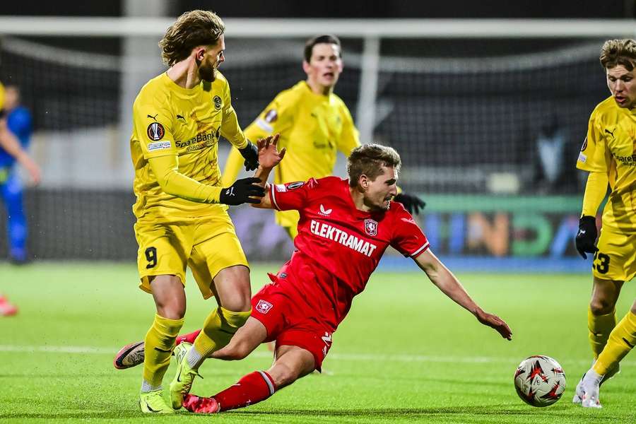 Sadílkovo Twente prohrálo v prodloužení a se soutěží se loučí.