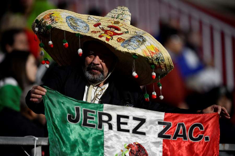 Mexico ging in Spanje met 2-1 onderuit tegen Zweden. Toch wilde deze fan graag even poseren