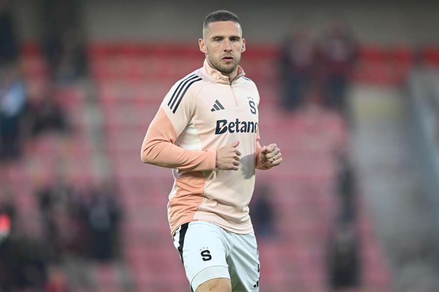 Zamotaná budoucnost Kadeřábka. Automatické prodloužení si asi nevykope, klub jej ale chce dál