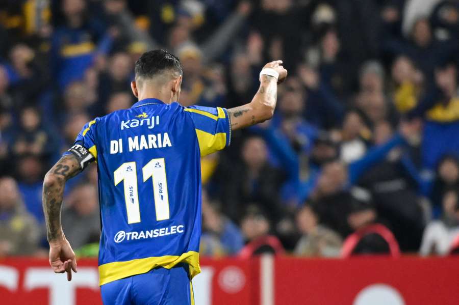 Di Maria with Rosario Central