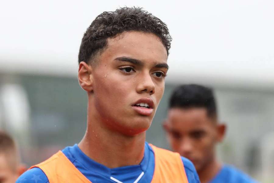Joao Mendes (17 ani) a evoluat ultima oară pentru Cruzeiro