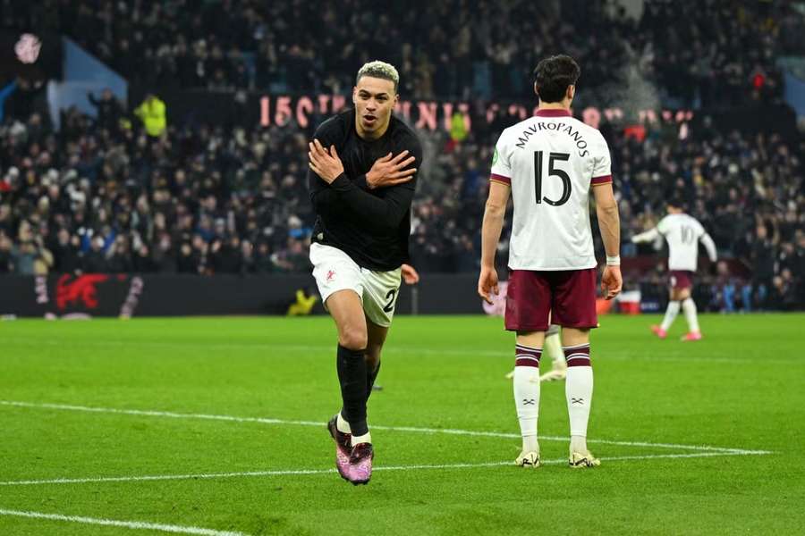 Rogers celebra su gol ante el West Ham
