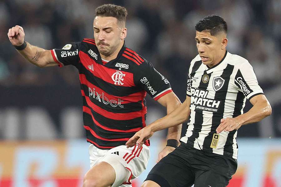 Botafogo e Flamengo abrem a temporada na Supercopa Rei