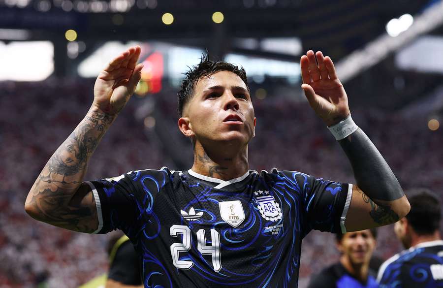 Enzo Fernández recolocou a Argentina no jogo Enzo Fernández recolocou a Argentina no jogo