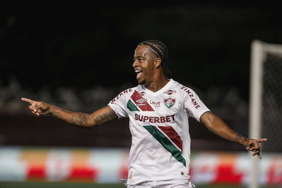 Keno abriu o marcador