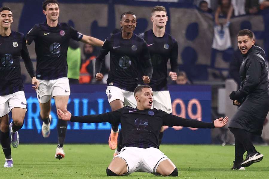 Hidalgo evitou festa do Marselha