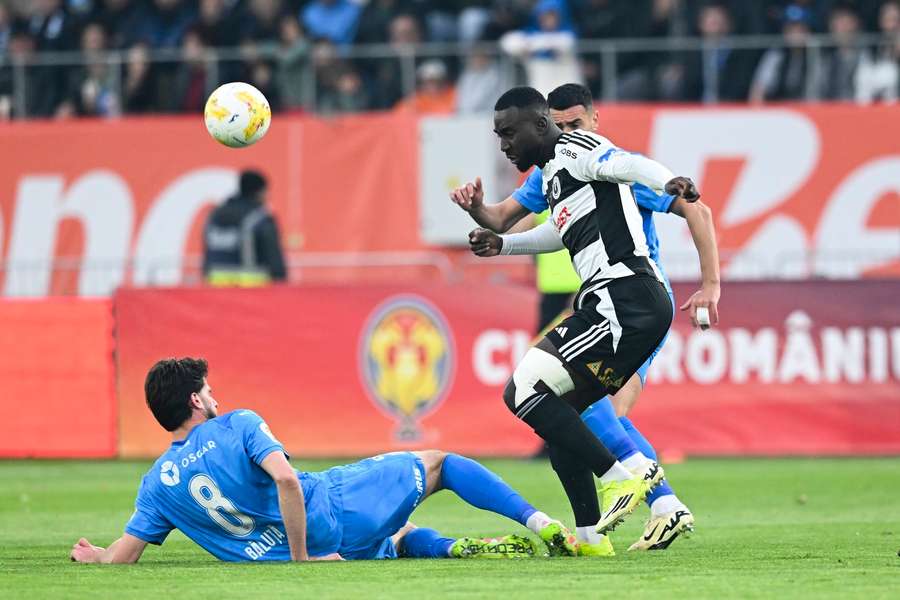 Universitatea Craiova de Filipe Coelho conquistou a Taça da Roménia Universitatea Craiova de Filipe Coelho conquistou a Taça da Roménia