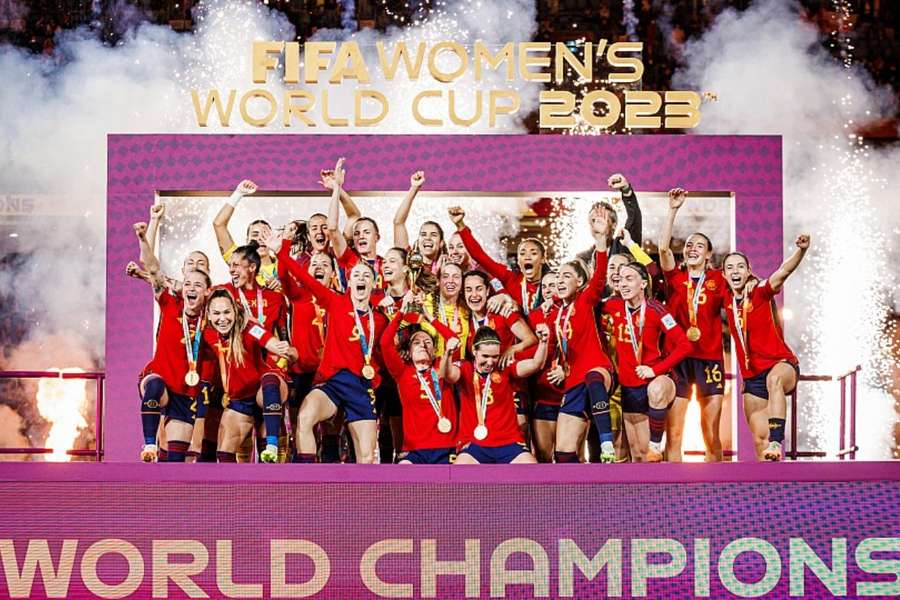 Las jugadoras de España celebran el Mundial conquistado en Australia