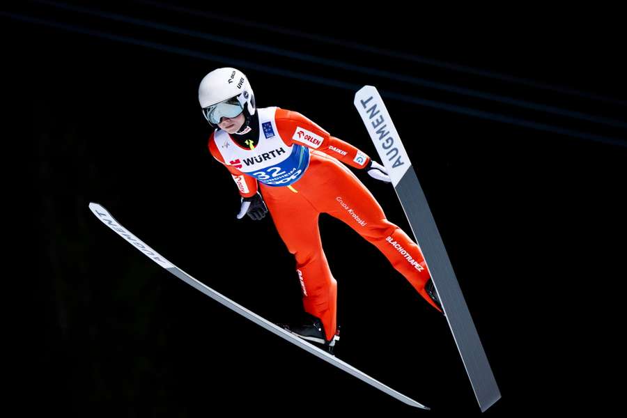 Kobiety po raz pierwszy polatają w Planicy. Do tej pory rywalizowały tylko w Vikersund